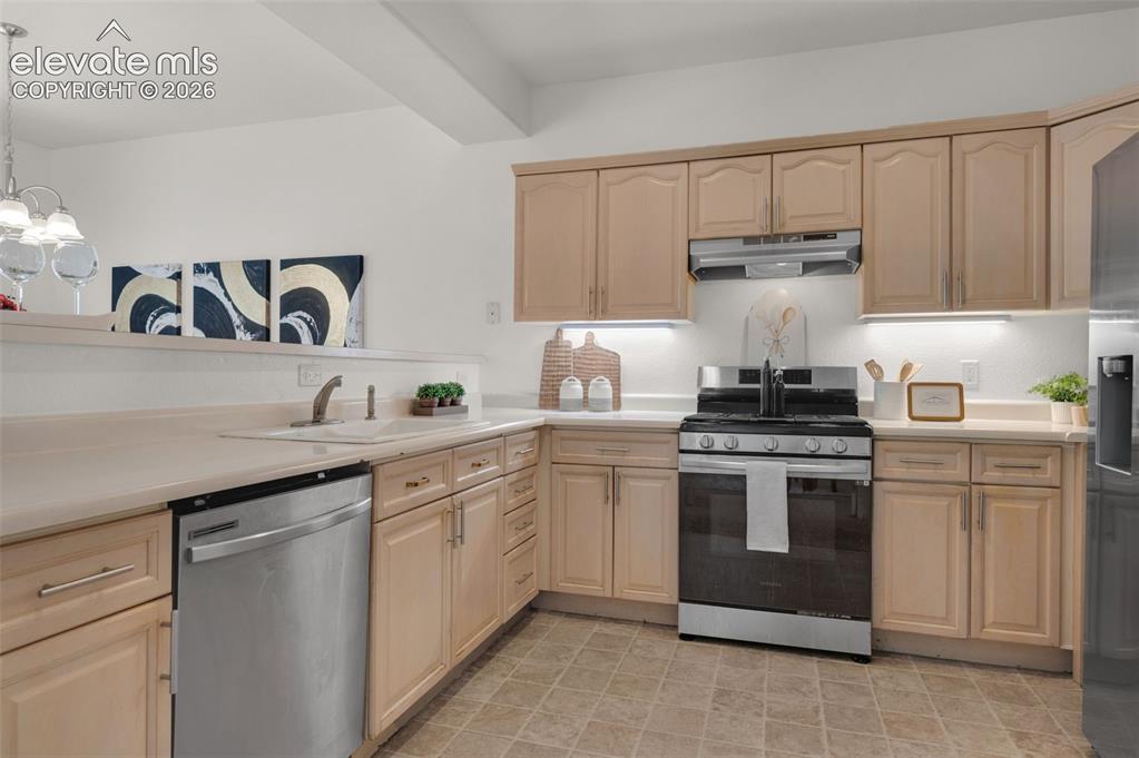 2619 Thrush Grove Colorado Springs CO 80920