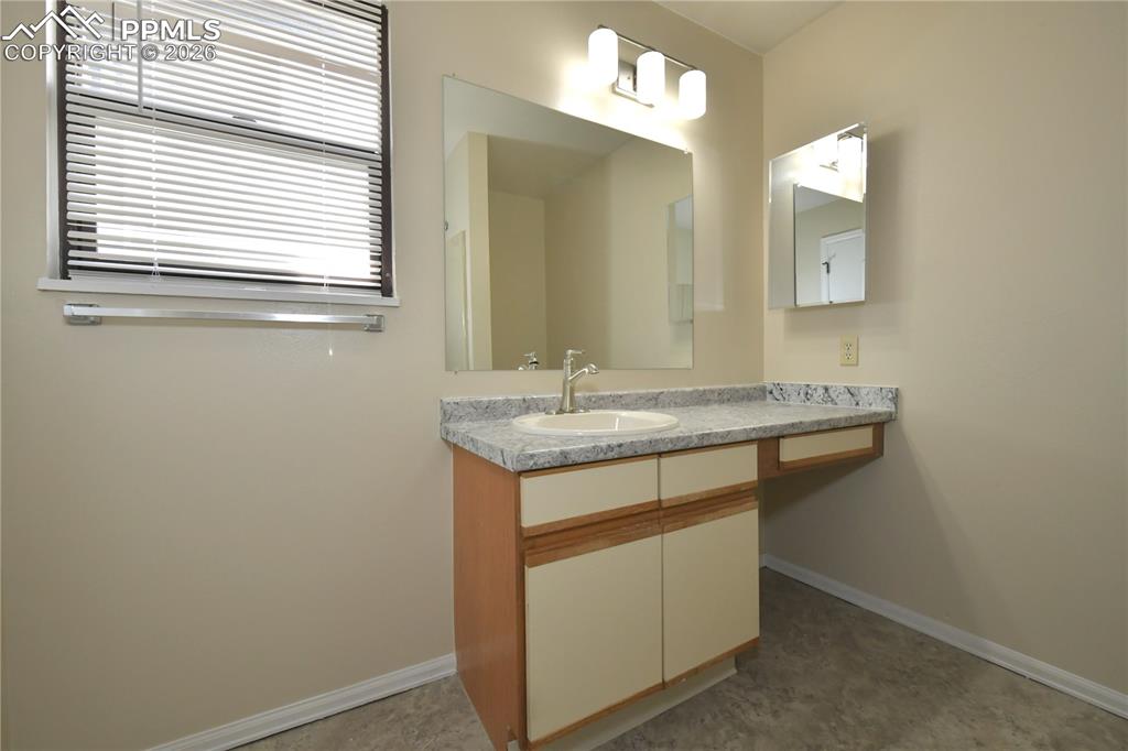 971 Moorings Drive Colorado Springs CO 80906