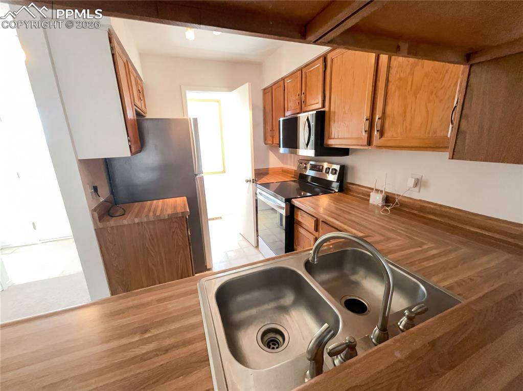 3437 Queen Anne Way Colorado Springs CO 80917