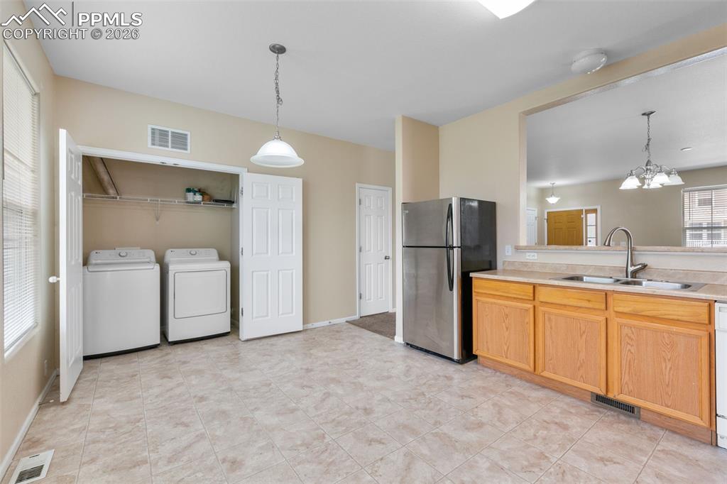 2739 Scotchbroom Point Colorado Springs CO 80910