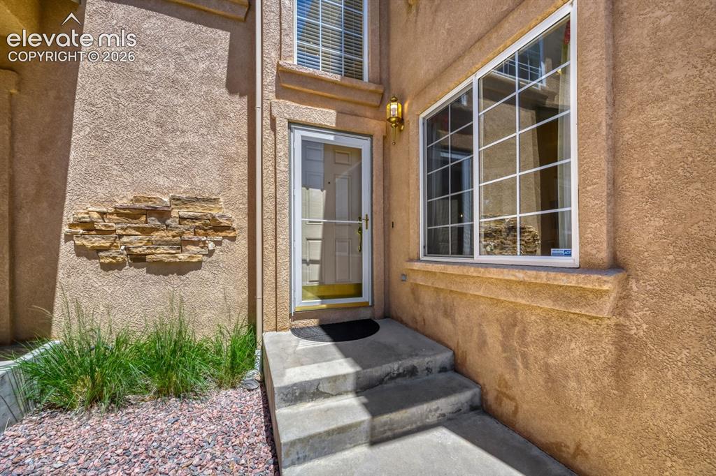 5763 Sonnet Heights Colorado Springs CO 80918