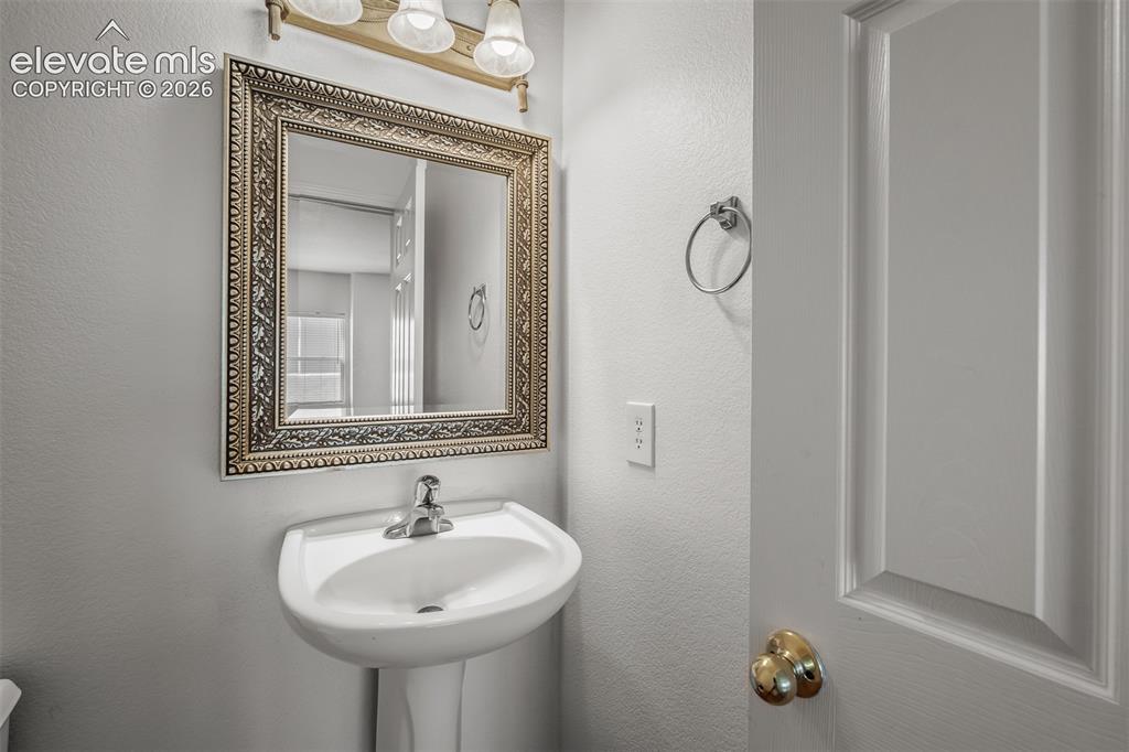 4320 Prestige Point Colorado Springs CO 80906