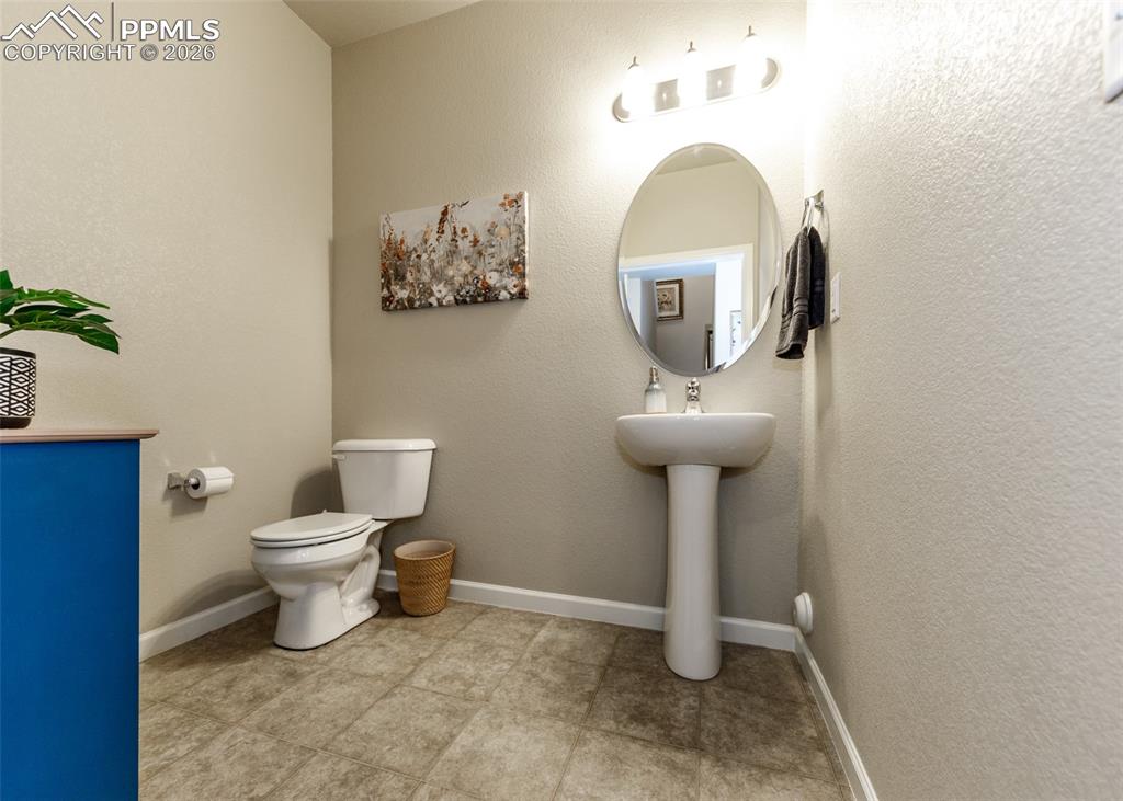 5640 Shamrock Heights Colorado Springs CO 80923