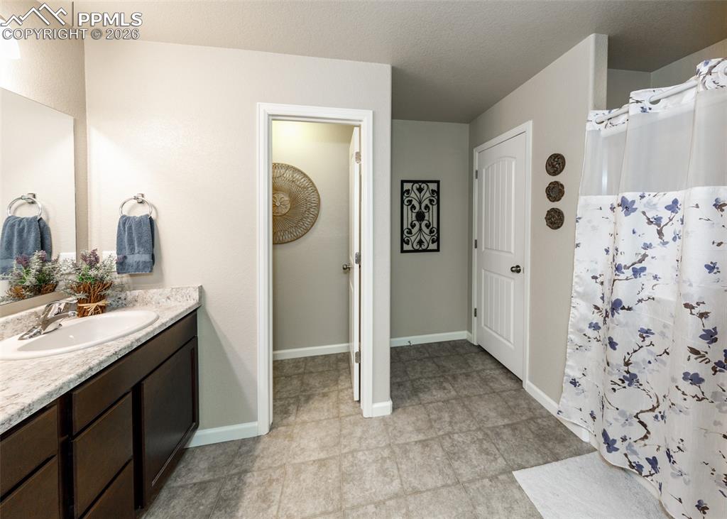 5640 Shamrock Heights Colorado Springs CO 80923