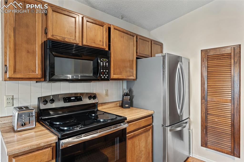 4660 Excalibur Court Colorado Springs CO 80917