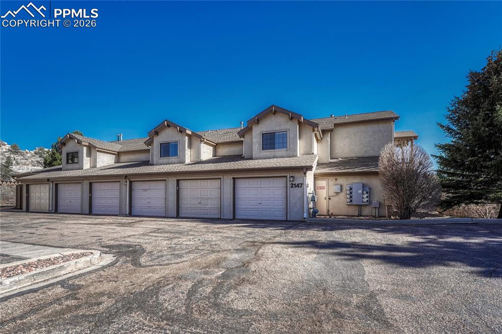 2147 Denton Grove Colorado Springs CO 80919