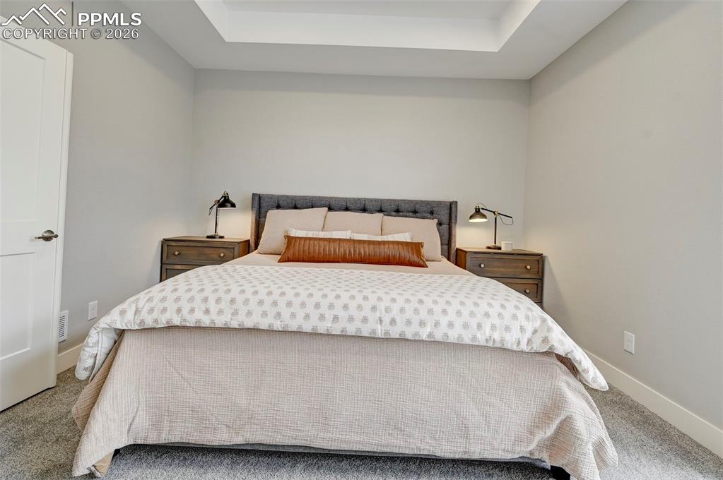5950 Eagle Glen View Colorado Springs CO 80919