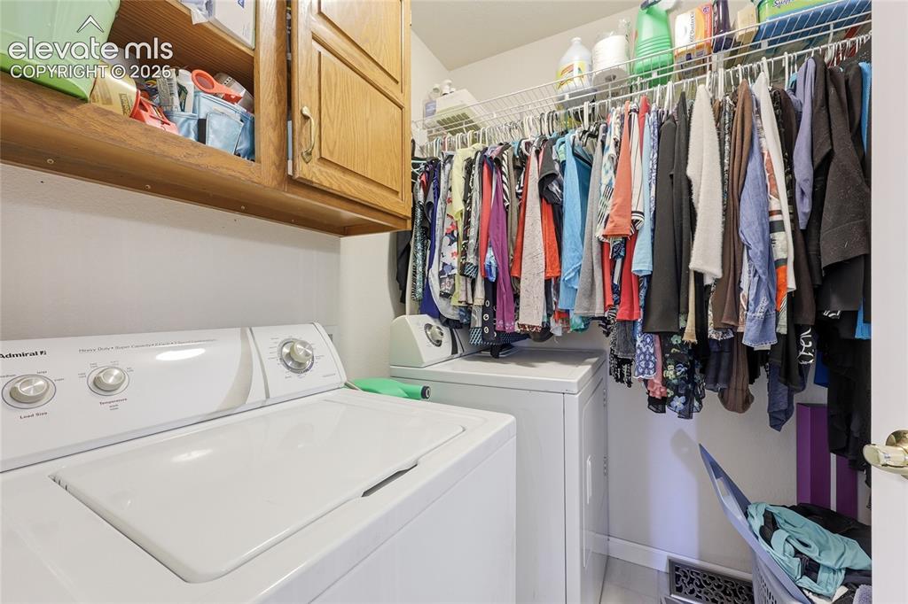 3932 Coral Point Colorado Springs CO 80917