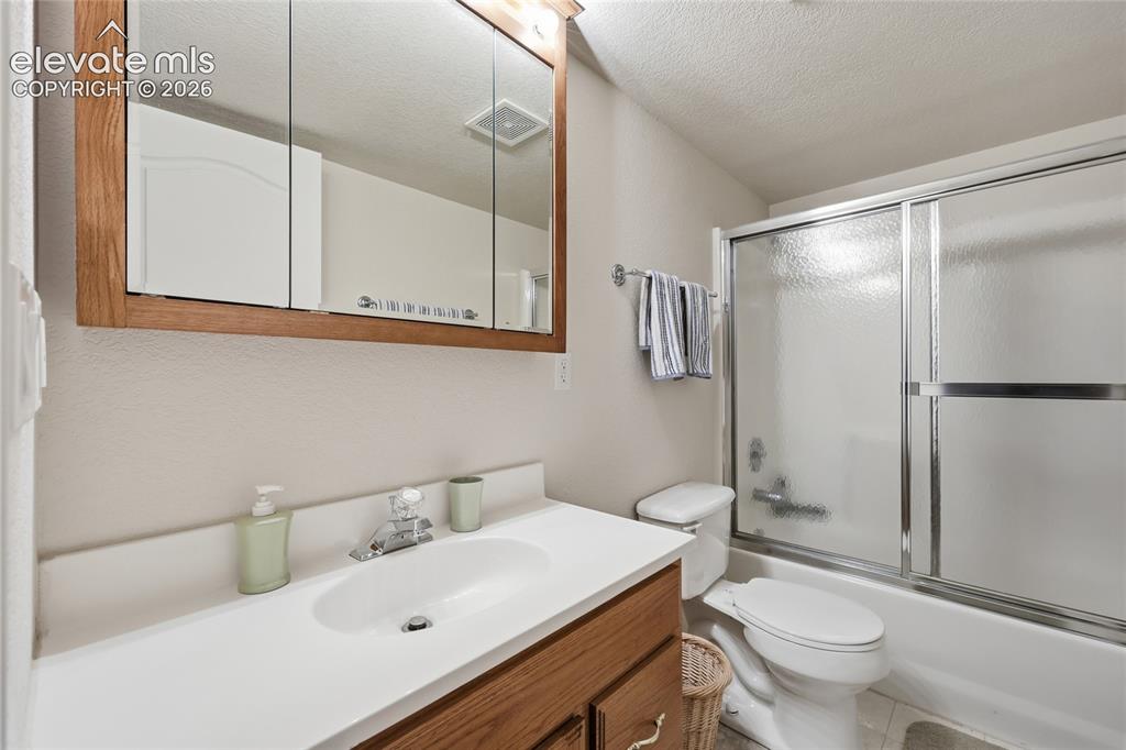 3932 Coral Point Colorado Springs CO 80917