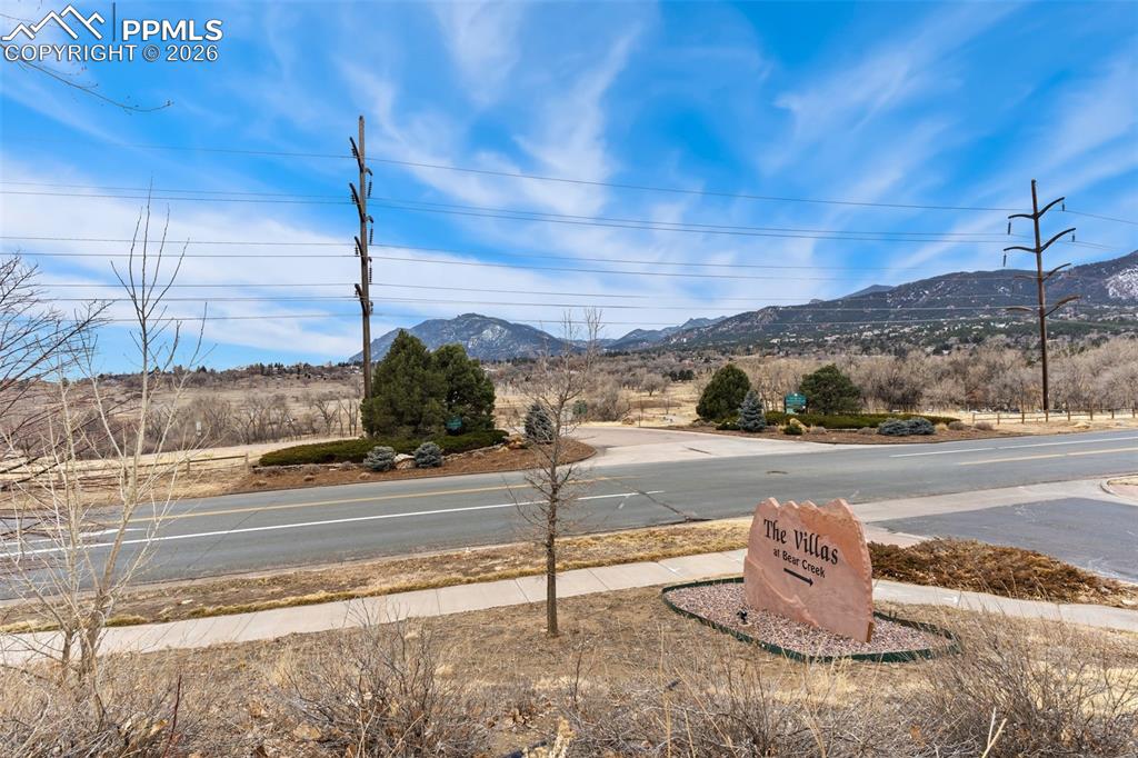 1590 Little Bear Creek Point Colorado Springs CO 80904