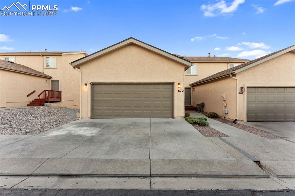 672 Cima Vista Point Colorado Springs CO 80916