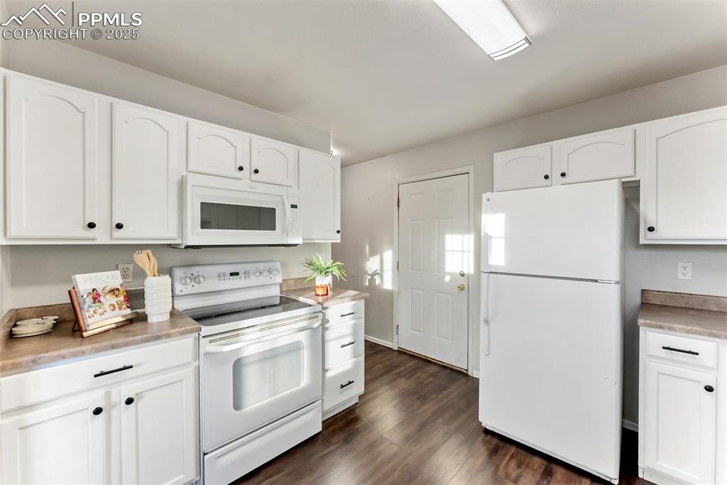 672 Cima Vista Point Colorado Springs CO 80916