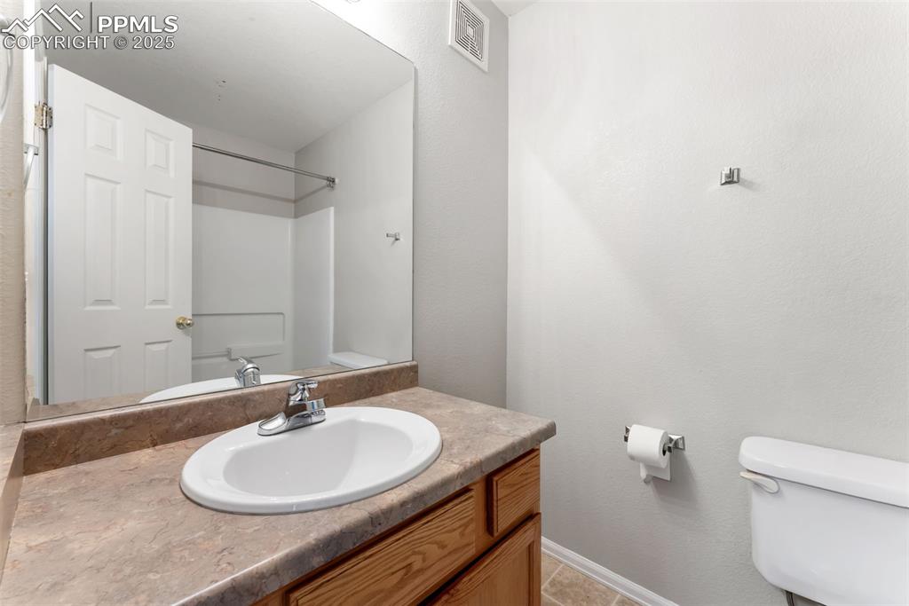 672 Cima Vista Point Colorado Springs CO 80916
