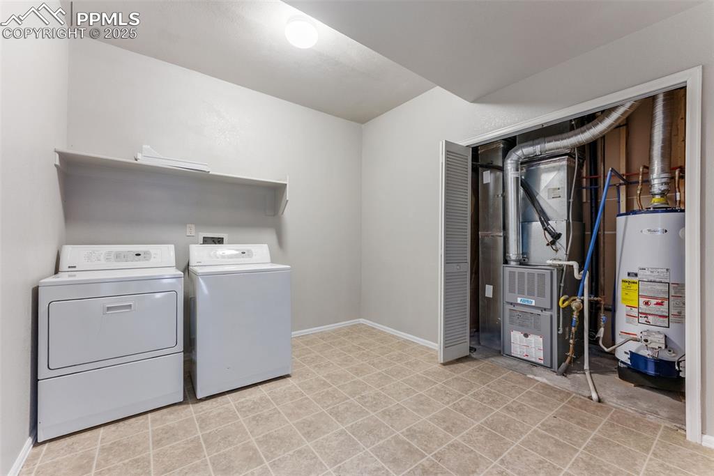 672 Cima Vista Point Colorado Springs CO 80916