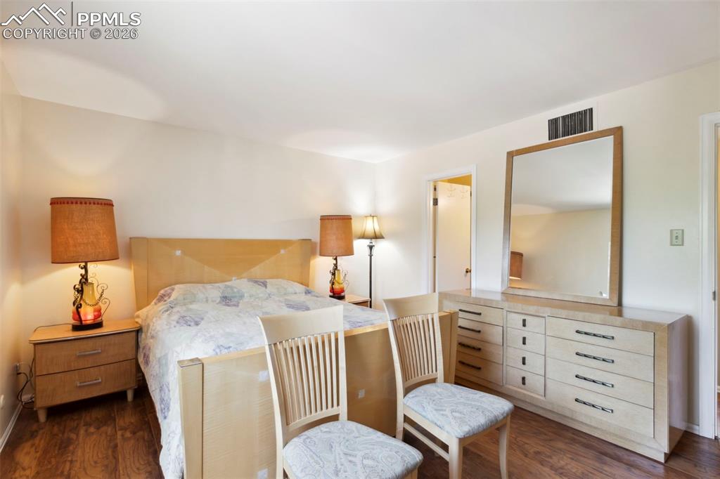 2927 Mesa Road Colorado Springs CO 80904