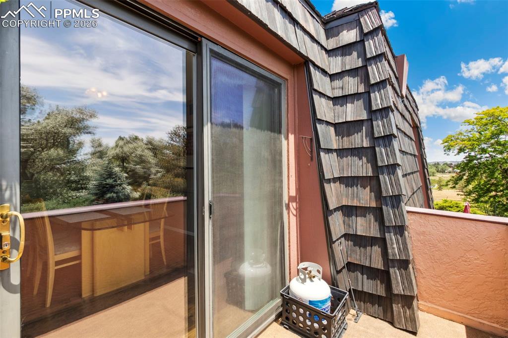 2927 Mesa Road Colorado Springs CO 80904