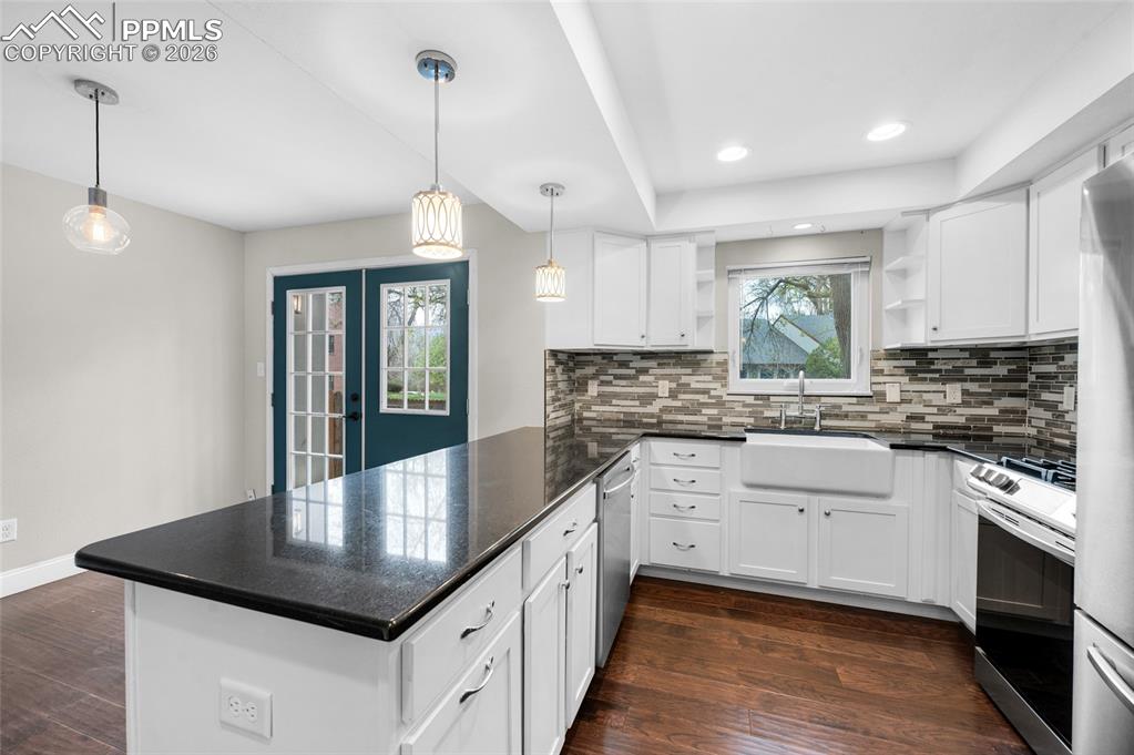 673 Shooks Lane Colorado Springs CO 80903