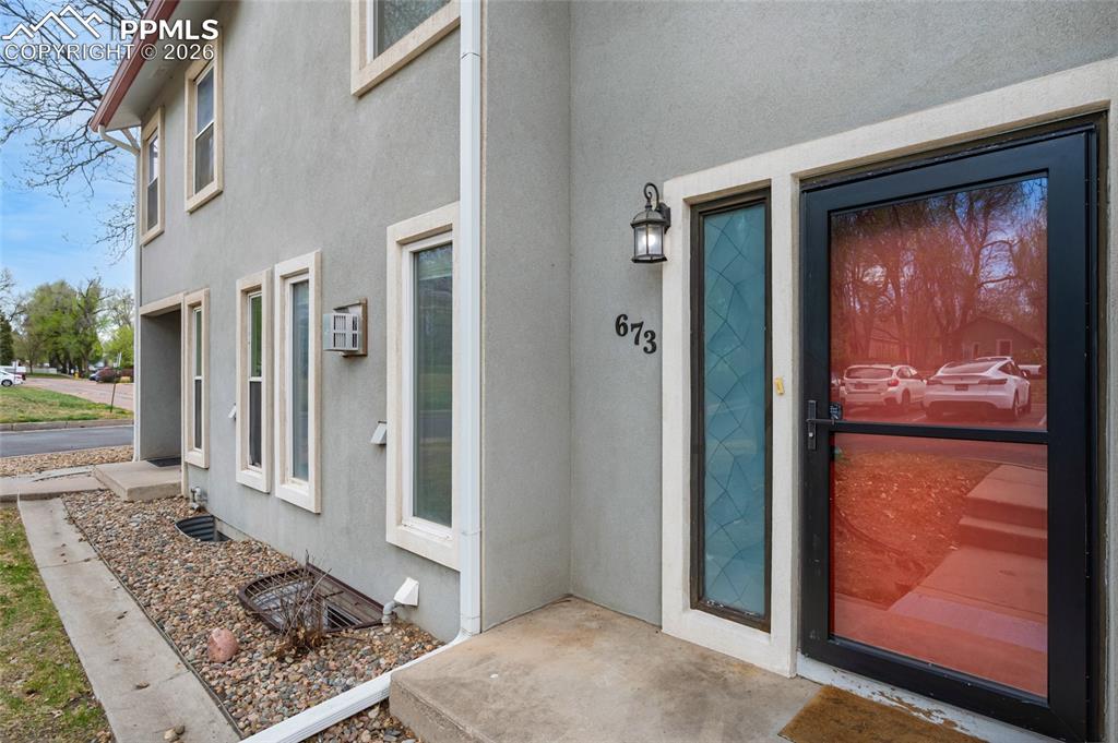 673 Shooks Lane Colorado Springs CO 80903