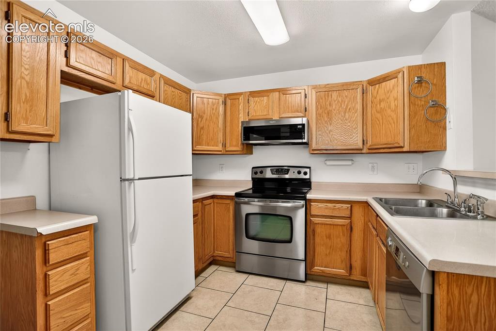 6614 Bobtail Drive Colorado Springs CO 80911