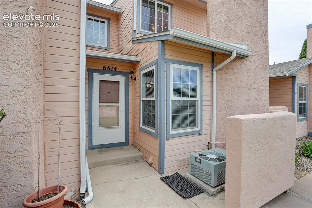 6614 Bobtail Drive Colorado Springs CO 80911