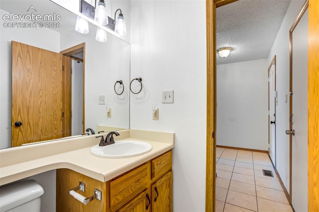 4323 Hunting Meadows Circle Colorado Springs CO 80916