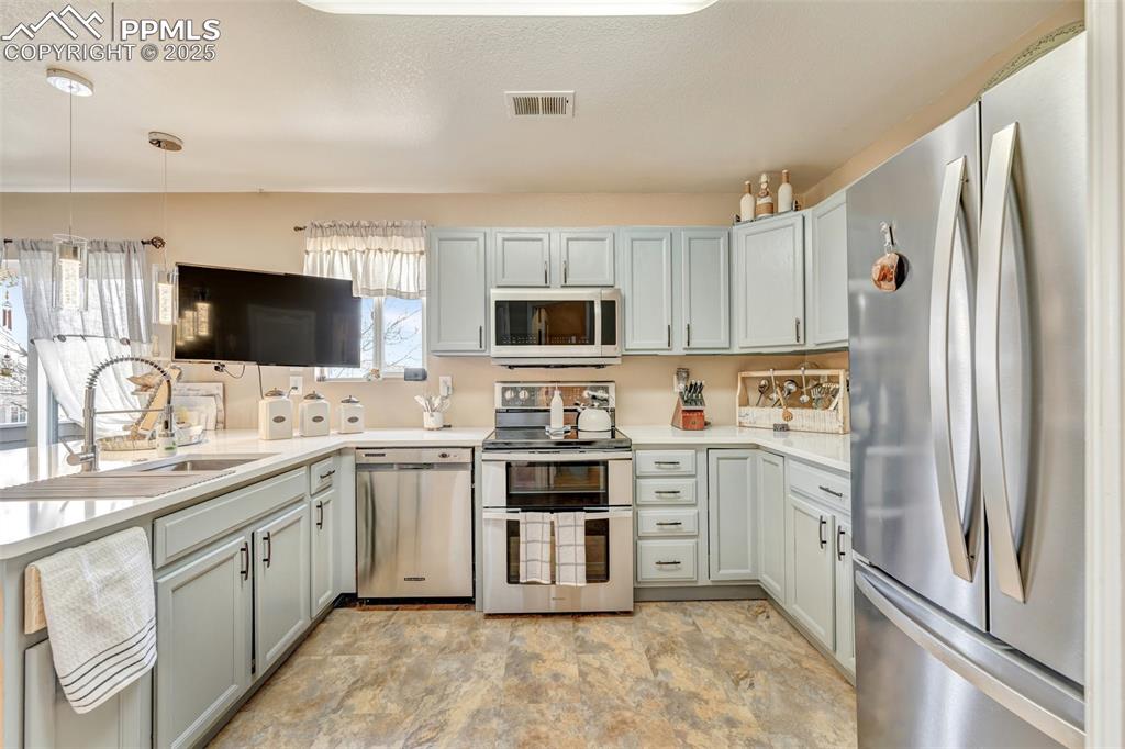 4920 Universal Heights Colorado Springs CO 80916