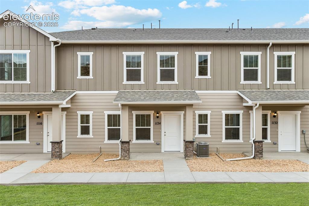 1124 Babette Heights Colorado Springs CO 80904