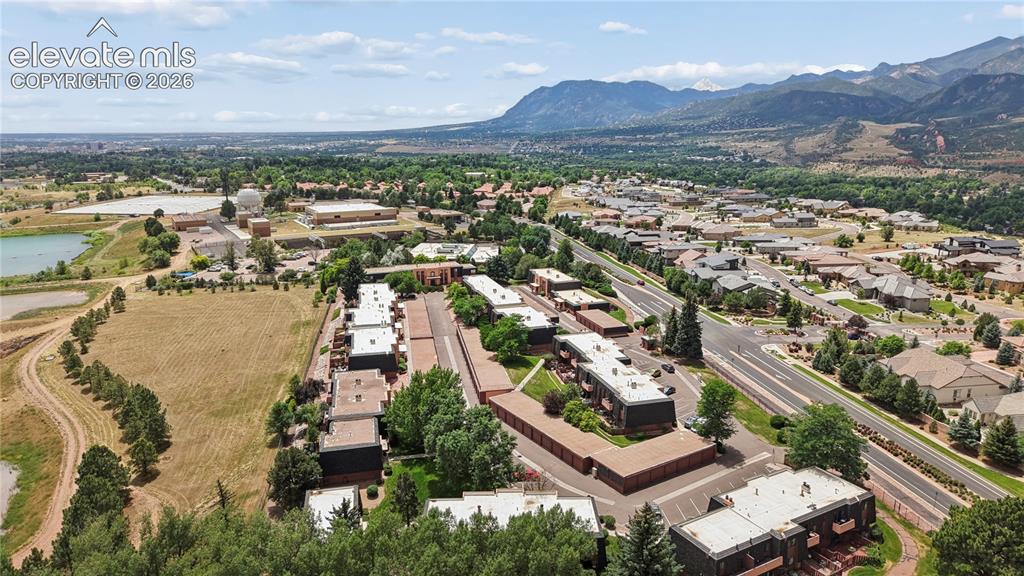 2927 Mesa Road Colorado Springs CO 80904