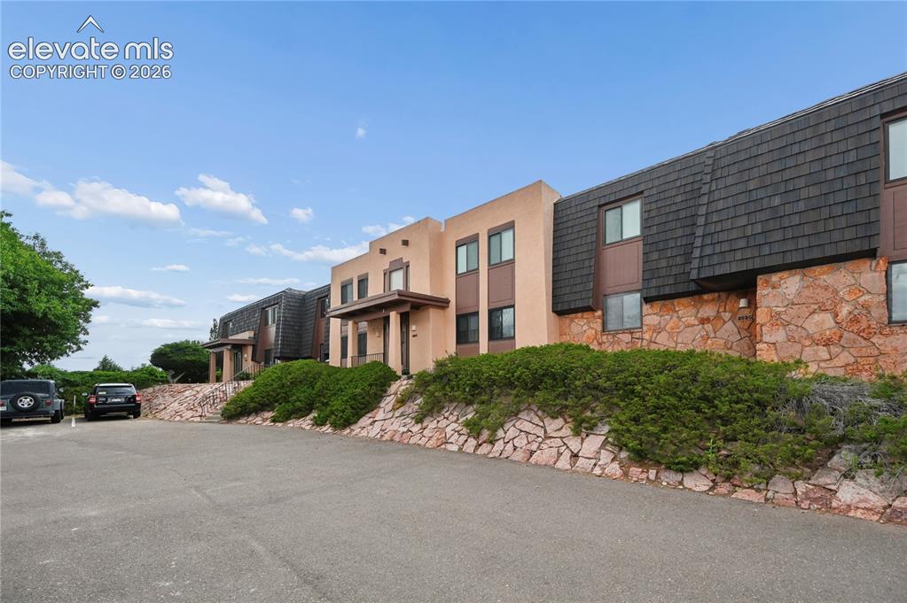 2927 Mesa Road Colorado Springs CO 80904