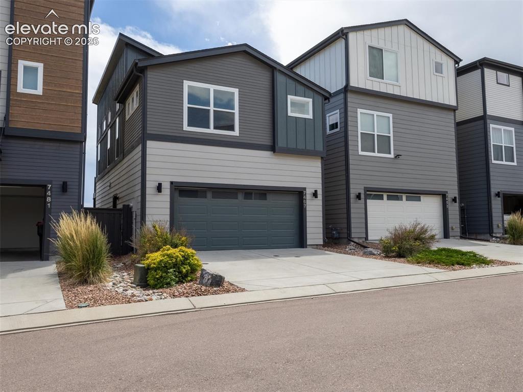 7467 Sun Chaser Heights Colorado Springs CO 80922