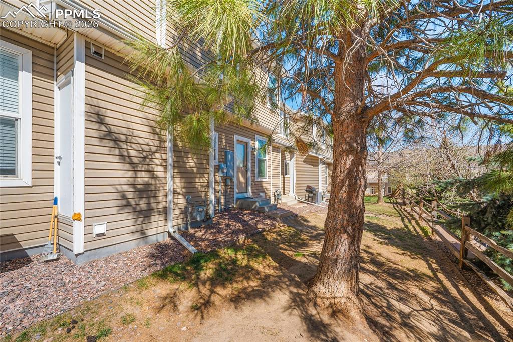 2711 Brooksedge View Colorado Springs CO 80910