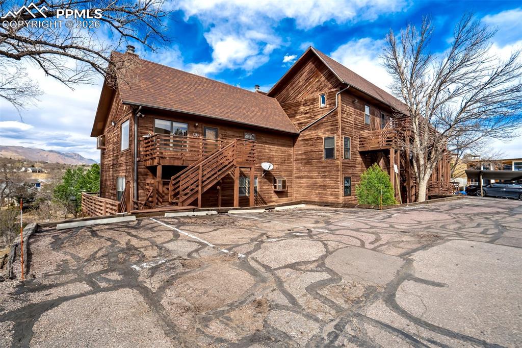 2385 Stepping Stones Way Colorado Springs CO 80904