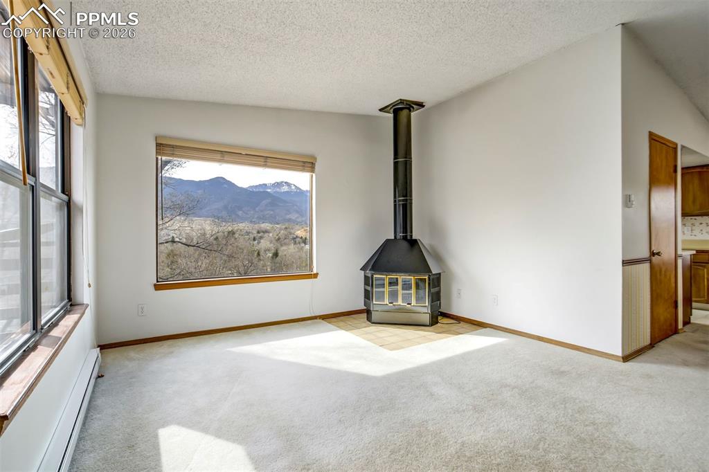 2385 Stepping Stones Way Colorado Springs CO 80904