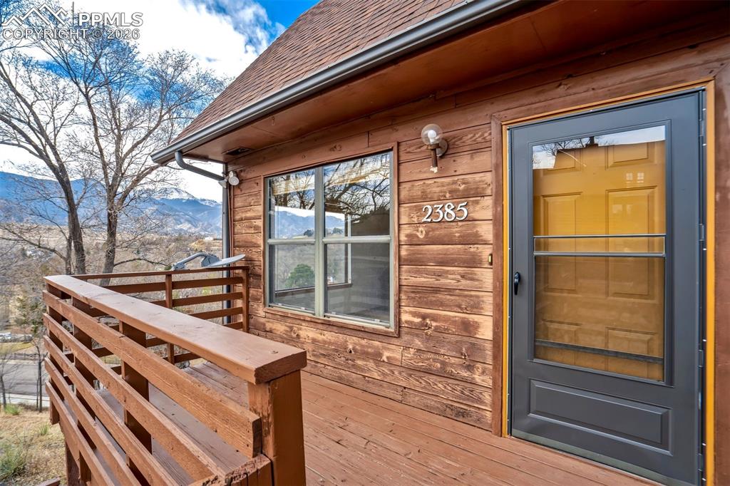 2385 Stepping Stones Way Colorado Springs CO 80904