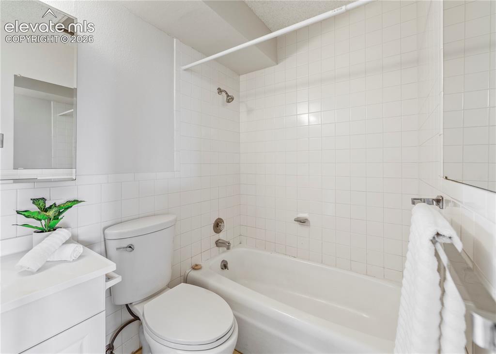 411 Lakewood Circle Colorado Springs CO 80910