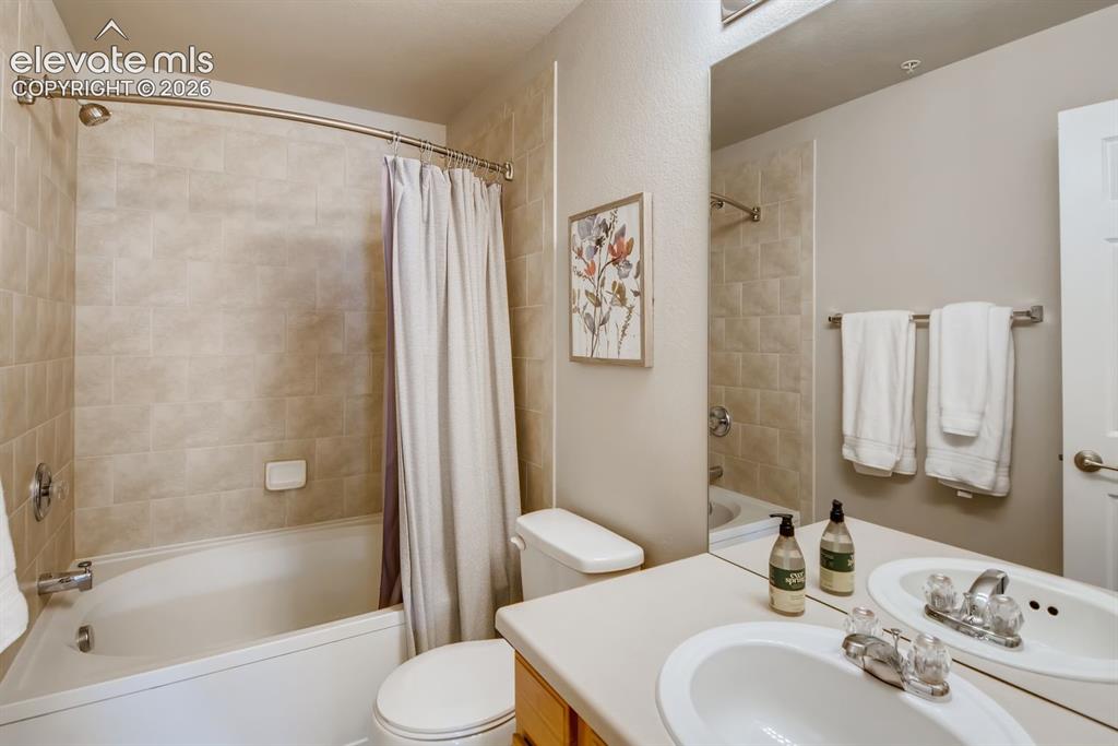 846 Victoria Ridge Point Colorado Springs CO 80903