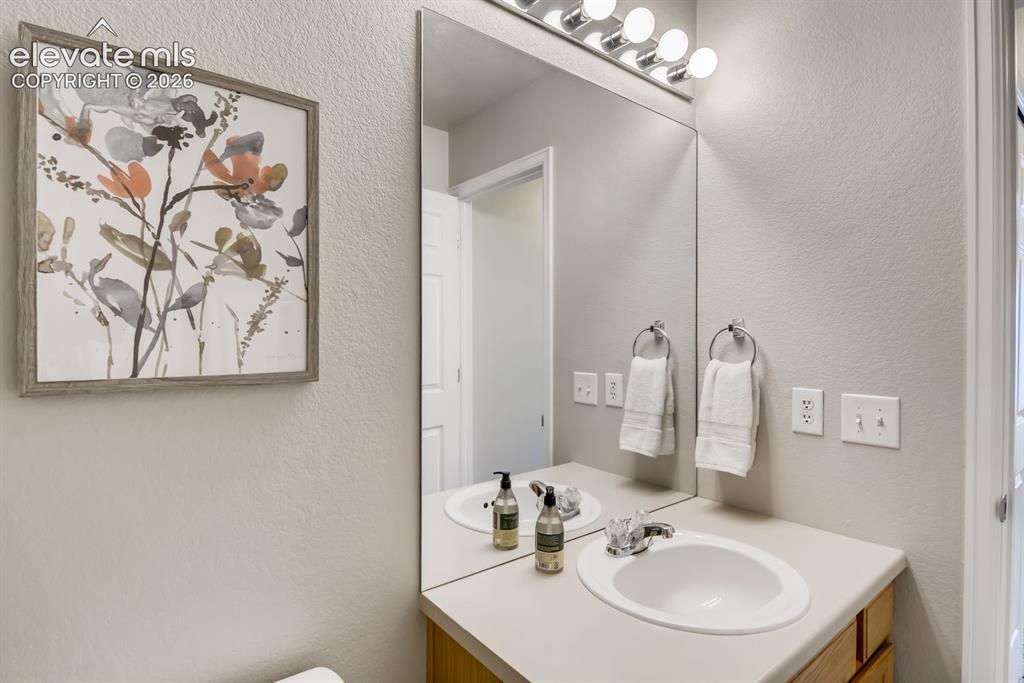 846 Victoria Ridge Point Colorado Springs CO 80903
