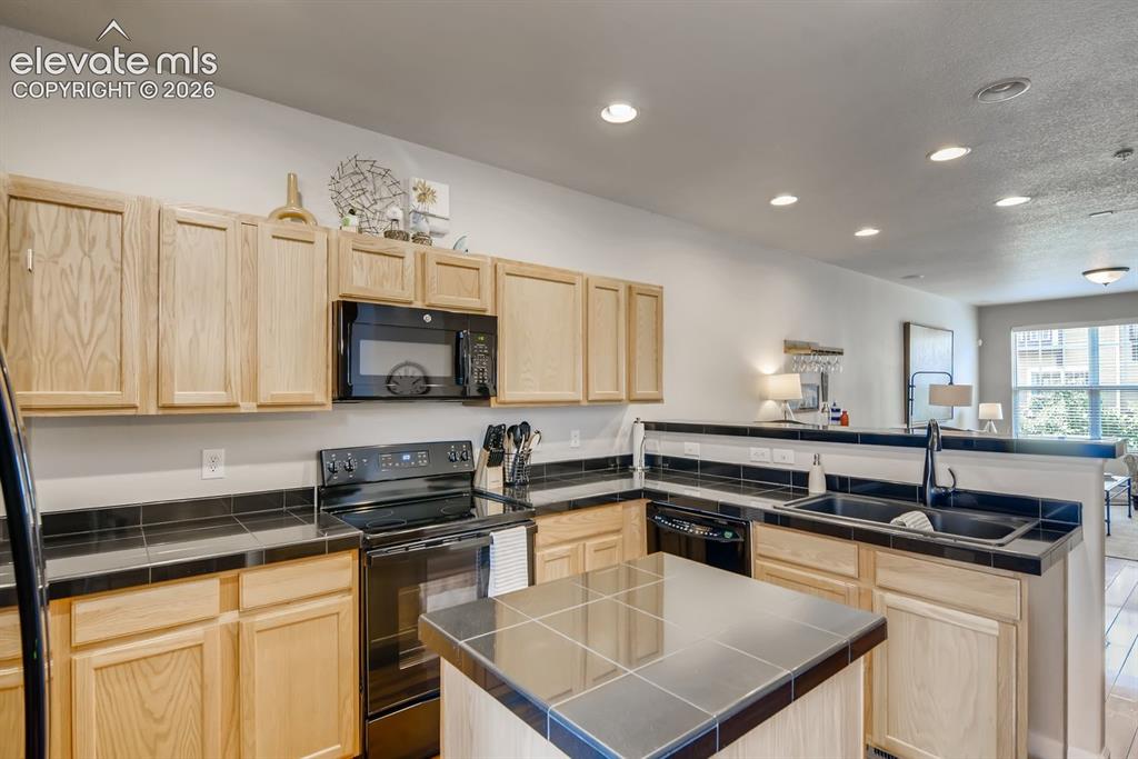 846 Victoria Ridge Point Colorado Springs CO 80903