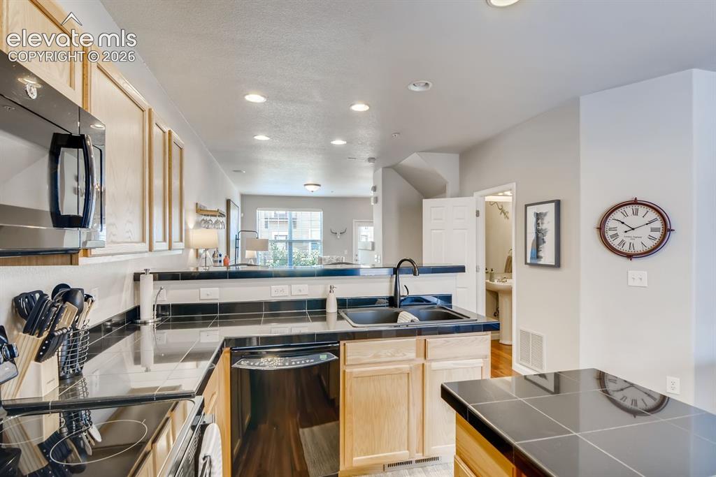 846 Victoria Ridge Point Colorado Springs CO 80903