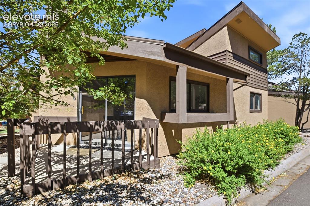 806 Pebblewood Drive Colorado Springs CO 80919
