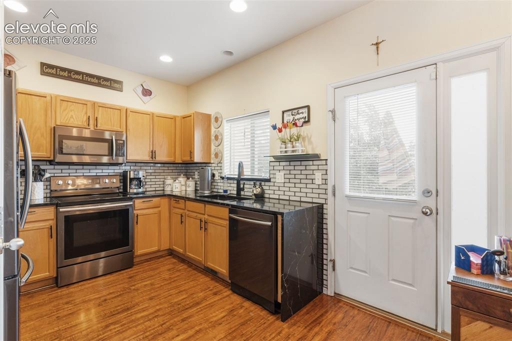 2044 Creekridge Point Colorado Springs CO 80910
