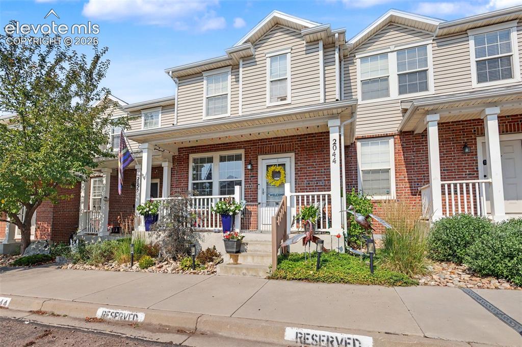 2044 Creekridge Point Colorado Springs CO 80910