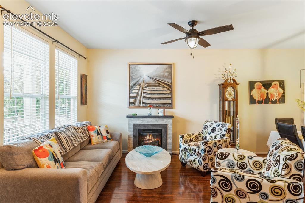 2044 Creekridge Point Colorado Springs CO 80910
