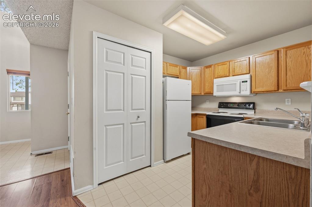 3631 Bering Heights Colorado Springs CO 80910