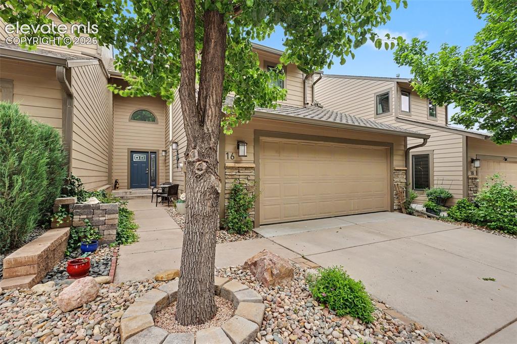 16 Woodbridge Drive Colorado Springs CO 80906
