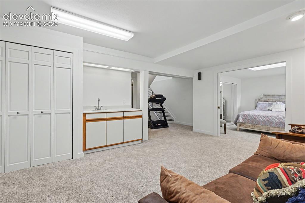 16 Woodbridge Drive Colorado Springs CO 80906