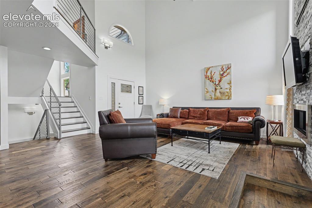 16 Woodbridge Drive Colorado Springs CO 80906