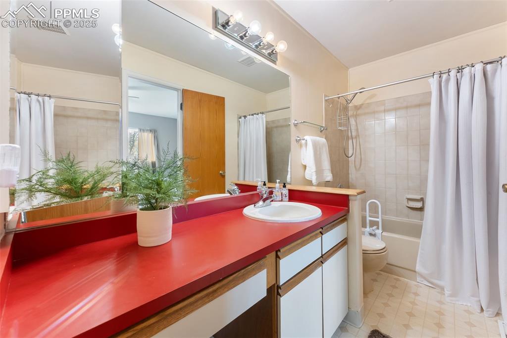 1229 Holland Park Boulevard Colorado Springs CO 80907