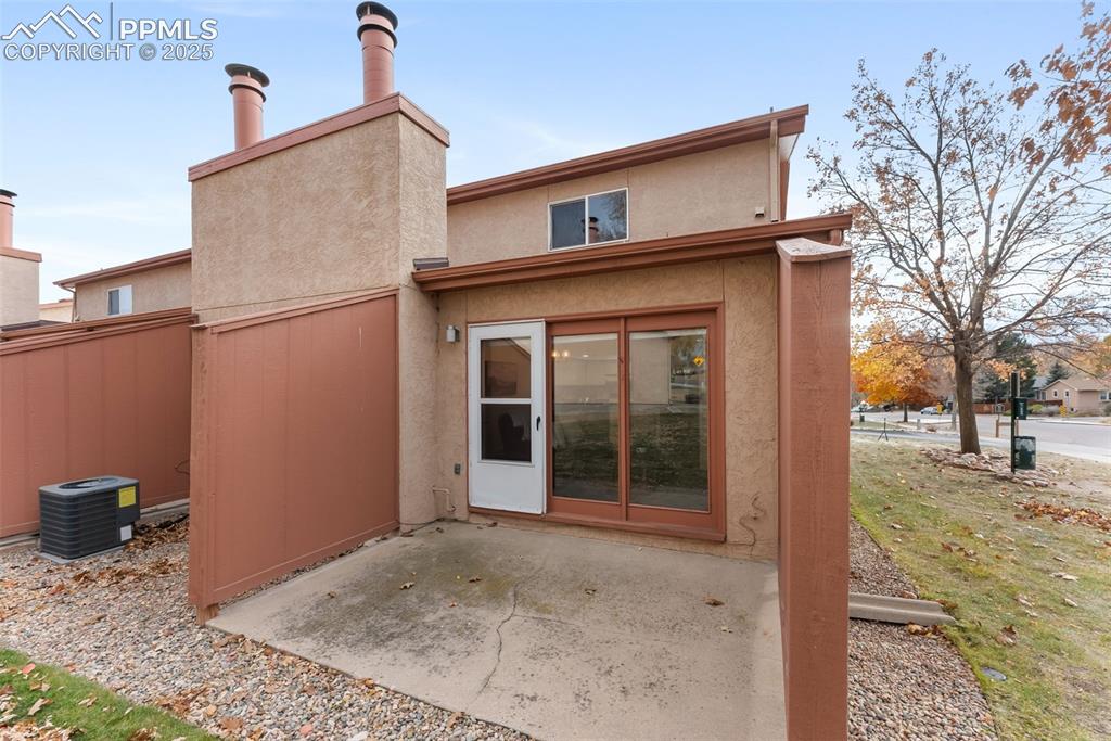 1229 Holland Park Boulevard Colorado Springs CO 80907