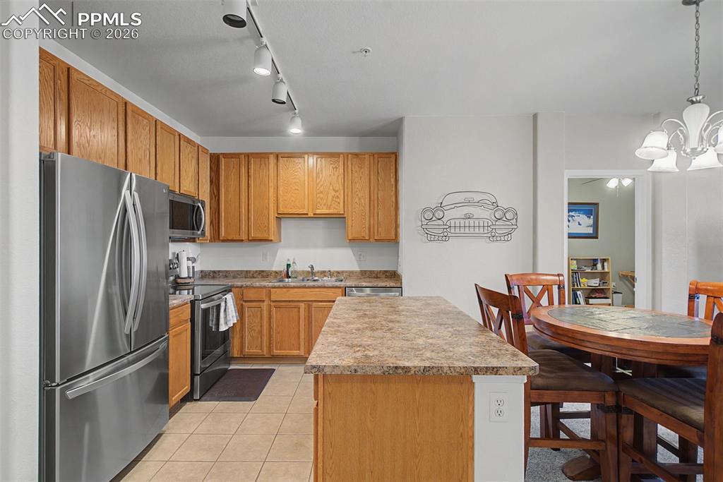 15470 Canyon Rim Drive Englewood CO 80112